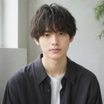 メンズマッシュヘアの口コミ評判2026最新版！パーマなしで簡単イメチェンできる理由を専門家監修で解説